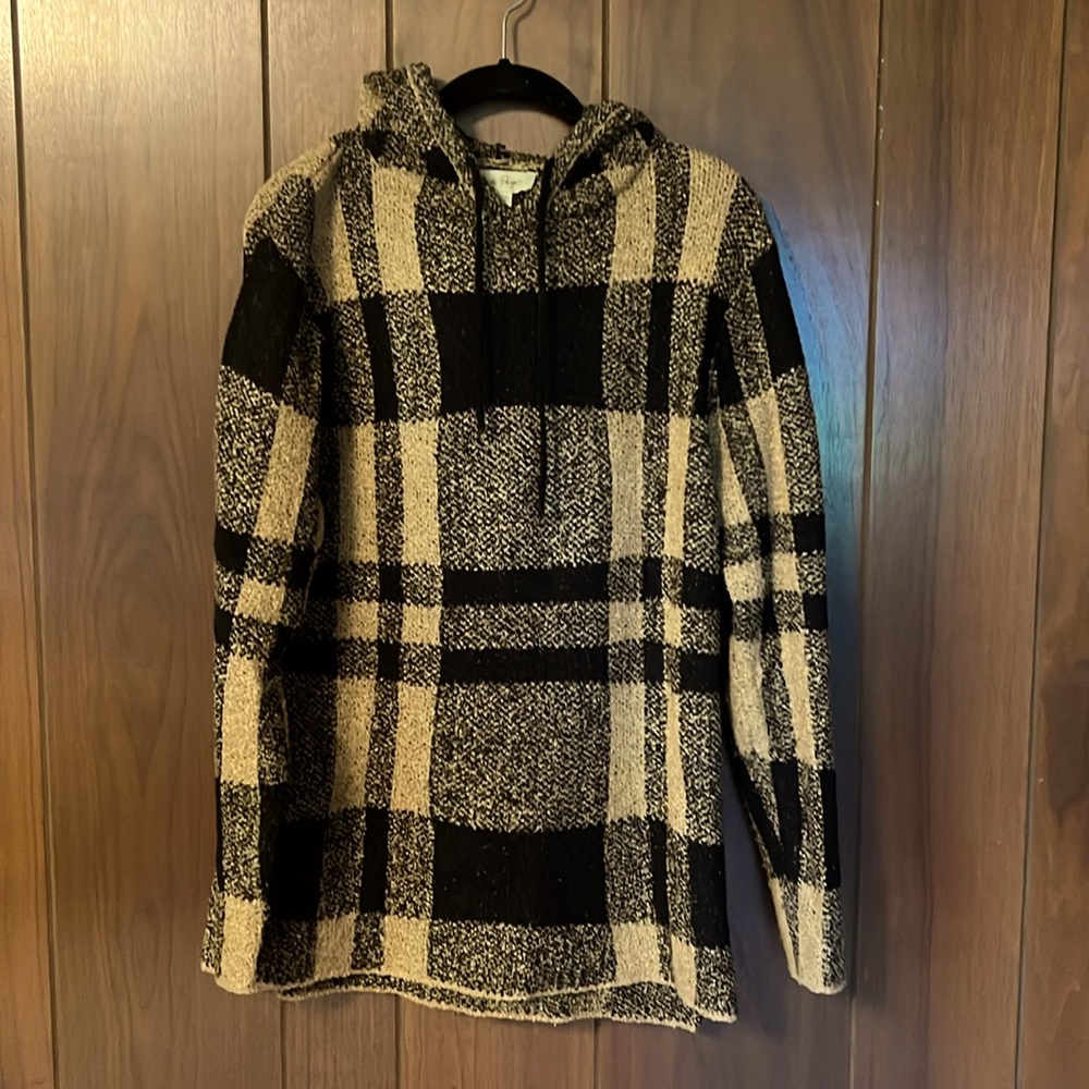 Plaid hoodie, size small